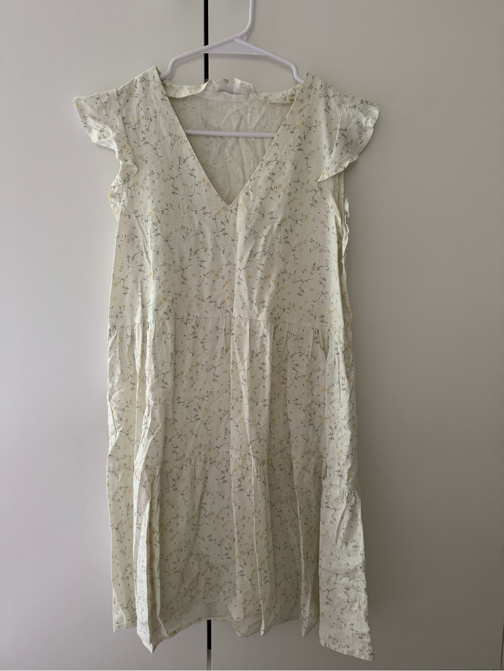 twik Cream Floral V-Neck Midi Dress